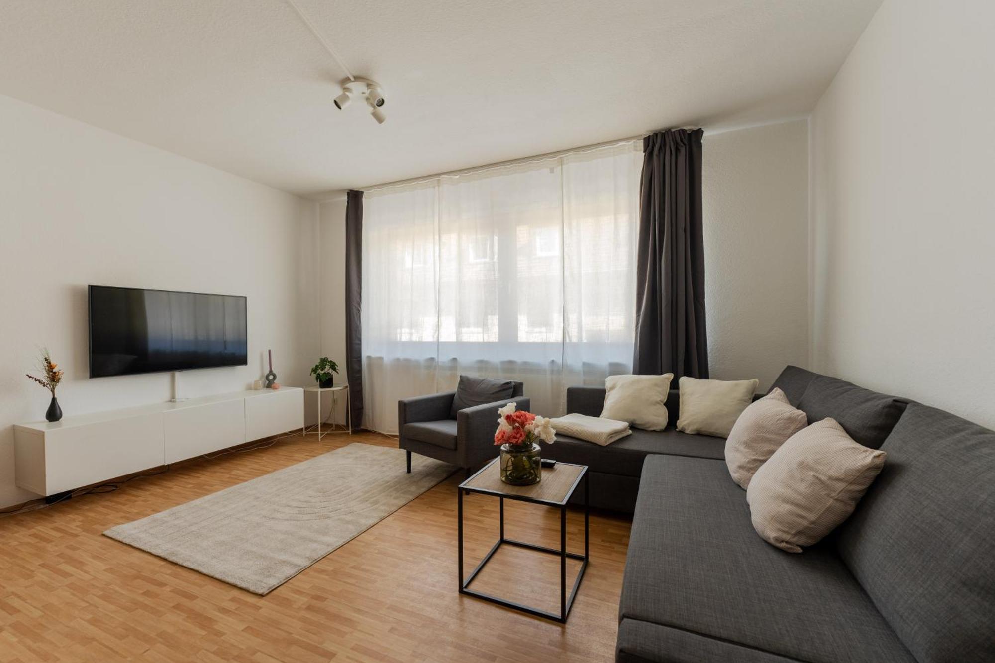 Stadtkern - Kingsize - 24H Check In - Arbeitsplatz - Nespresso - Vollausgestattet Эссен Экстерьер фото